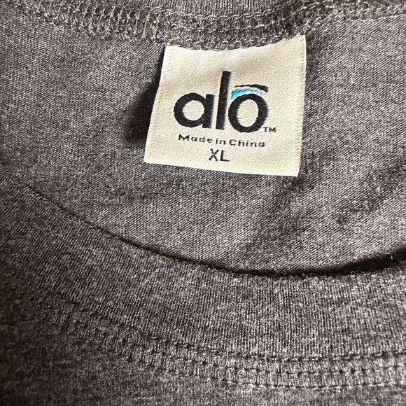 Red Stag Men’s XL embroidered grey tee - Picture 3 of 4